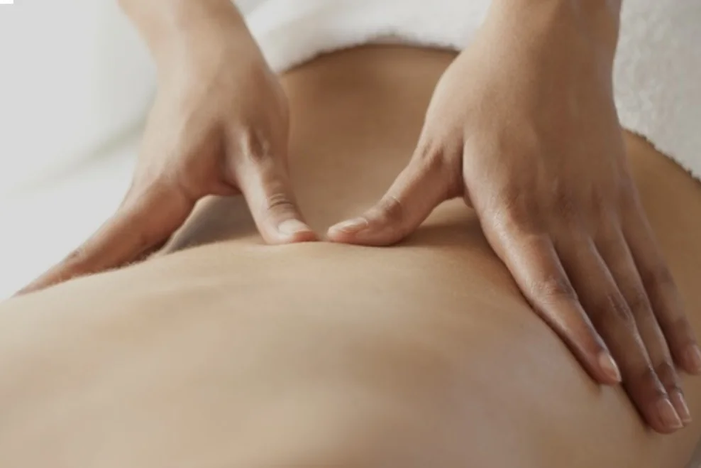 Massage relaxant chez Sukjai Thai Massage à Genève Eaux-Vives